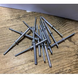 Lotto da 50 Pezzi Rivetti Astra / Ristar a Strappo in Alluminio/Acciaio 4,8x40 mm Akifix - Cod. NF54008