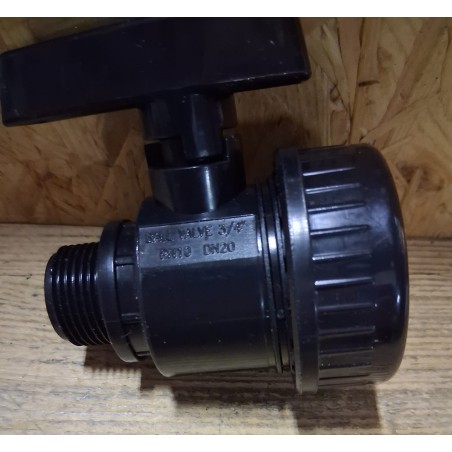 Valvola a sfera monoghiera in plastica  codice 6270621.  nuovo