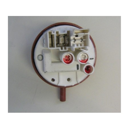 PRESSOSTATO COD. 9000207680 CODICE ALTERNATIVO: 505I0201 PER LAVATRICE usato