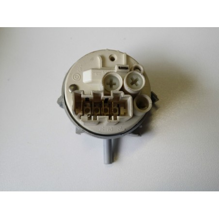 PRESSOSTATO 16001417500 / 7650003 PER LAVATRICE ARISTON ALS 68 X IT USATO VLX