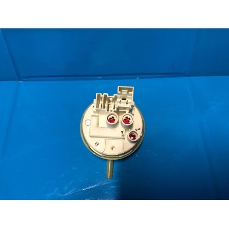 PRESSOSTATO 9000207680 PER LAVATRICE BOSCH FD 9102 - usato agx