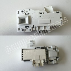 BLOCCAPORTA COD. 46197141611 PER LAVATRICE WHIRLPOOL AWOE 8104 usato