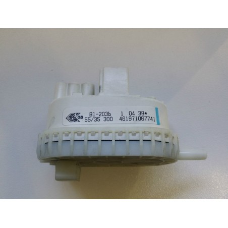 PRESSOSTATO COD. 461971067741 PER LAVATRICE WHIRPOOL AWO 8106 USATO VLX