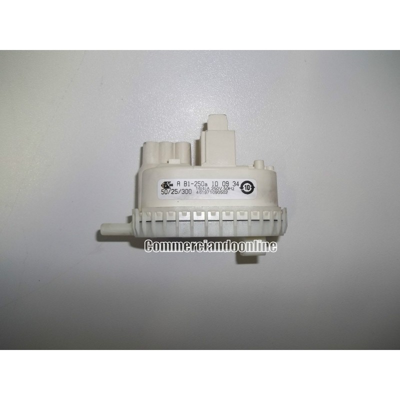 PRESSOSTATO COD. 461971090502 LAVATRICE WHIRLPOOL AWO/D 6107 usato agx
