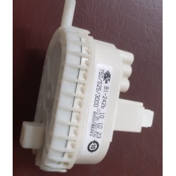 PRESSOSTATO COD. B1-242 CODICE ALTERNATIVO:  9000188245  usato