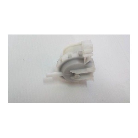 PRESSOSTATO COD. 9000354928 PER LAVATRICE BOSCH WCM40 usato