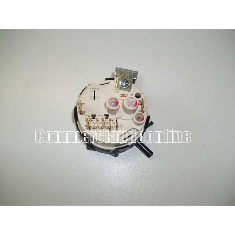 PRESSOSTATO COD. 91201369 PER LAVATRICE CANDY CM 106 TXT-01  usato agx