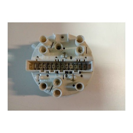 PRESSOSTATO CODICE 12473282/2 PER LAVATRICI REX RL 64 XG   sva