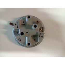 PRESSOSTATO CODICE 16000271200 PER LAVATRICI ARISTON AV 537T/1  sva