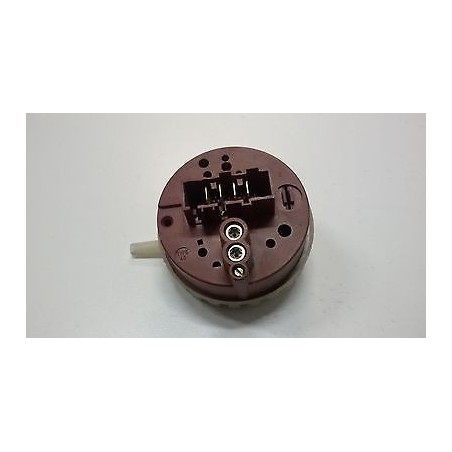 PRESSOSTATO CODICE 5500002492 PER LAVATRICI  BOSCH FD 8002 cod 00600925 BOSCH SIEMENS