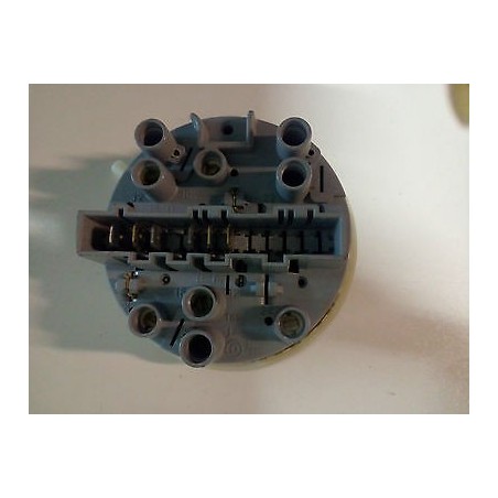 PRESSOSTATO CODICE 124043393 PER LAVATRICE REX R6 642   USATO