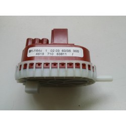 PRESSOSTATO COD.B1-164C CODICE ALTERNATIVO: 461971063811 PER LAVATRICE Whirlpool AWM7080  USATO