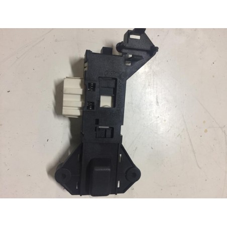 BLOCCAPORTA COD.461971093281  PER LAVATRICE WHIRLPOOL AWO/D6106  uasto
