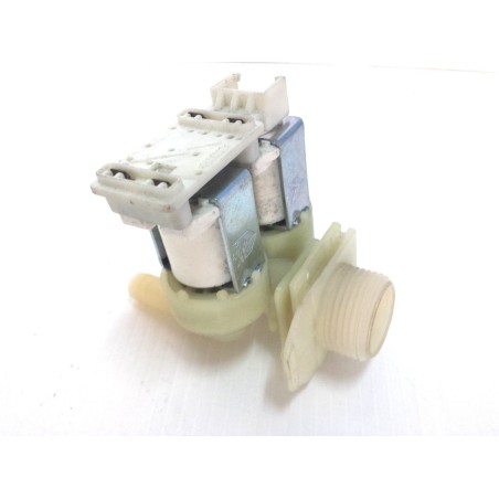 ELETTROVALVOLA  COD. 90000470996 PER LAVATRICE BOSCH WCM5 IPX4 usato