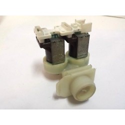 ELETTROVALVOLA  COD. 900047096  PER LAVATRICE BOSCH WAA 16162 BY/21 /  WAA16162BY/21 usato