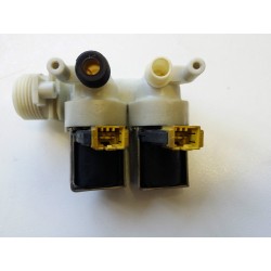 ELETTROVALVOLA 255467/C 1667801 PER LAVATRICE INDESIT WIV 60 (IT)  USATO VLX
