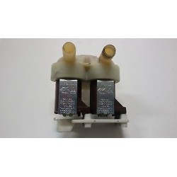 ELETTROVALVOLA COD. 9000047121  PER LAVATRICE SIEMENS WS08X460 IT  usato sva