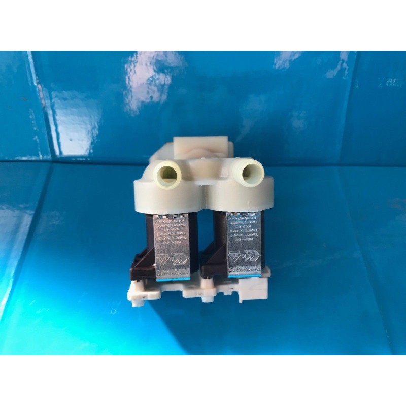 Elettrovalvola lavatrice Bosch WAE20027T cod 9000533540  usato