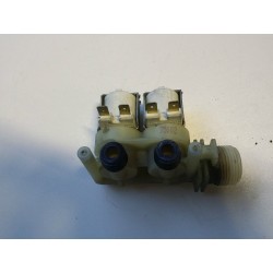 ELETTROVALVOLA PER LAVATRICE ARISTON AB 88 X IT USATO VLX