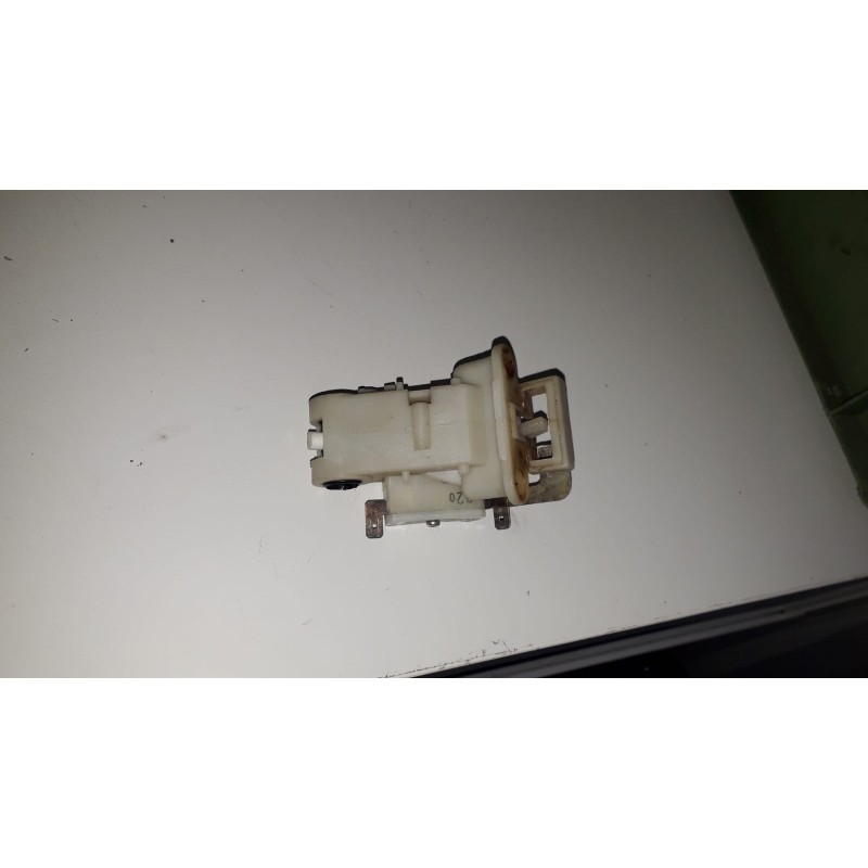 BLOCCAPORTA PER LAVASTOVIGLIE ARISTON LSI 66A - usato