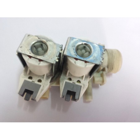 ELETTROVALVOLA PER LAVATRICE INDESIT WIXL 85  usato