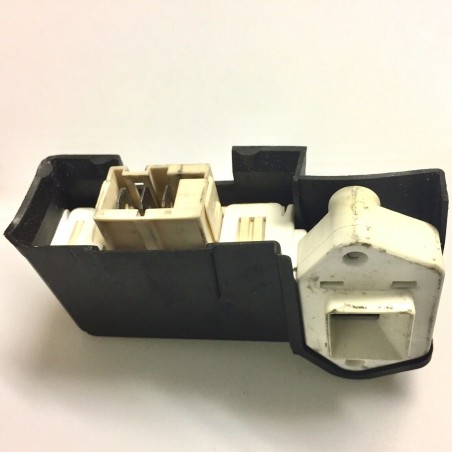 BLOCCAPORTA  COD. 5500011102  PER LAVATRICE  BOSCH WFO 1343  IT/03 usato