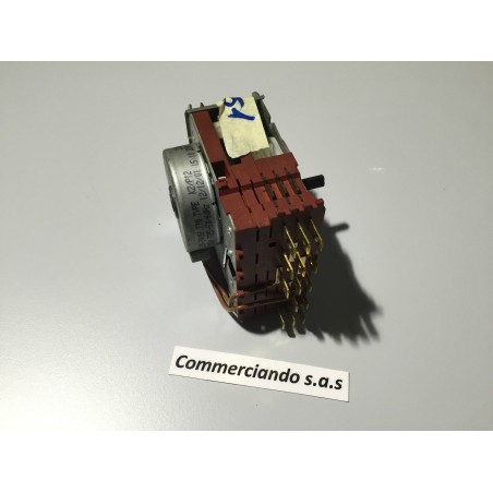 TIMER PROGRAMMATORE COD 160011981.04 PER LAVASTOVIGLIE INDESIT D 62 USATO