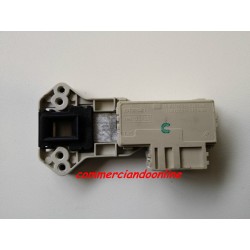 BLOCCAPORTA PER LAVATRICE ARISTON AVL 68 IT USATO