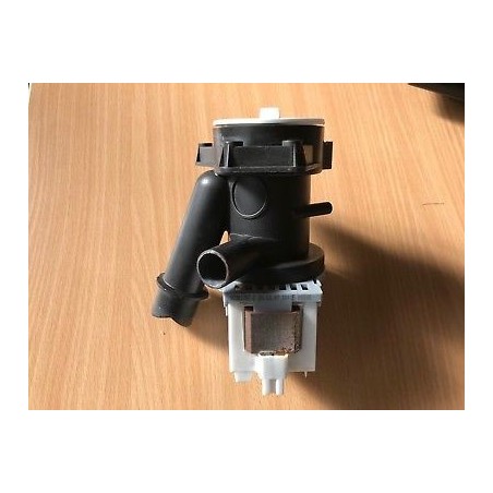 POMPA codice  41020002 MOD. 111 PER LAVATRICE CANDY CLD 135  - usato agx