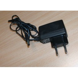 ALIMENTATORE AC/DC  ADAPTER MASS POWER SCF0500100E1BA 5.0V 1.0A USATO  lrx