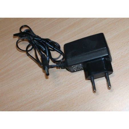 ALIMENTATORE AC/DC  ADAPTER MASS POWER SCF0500100E1BA 5.0V 1.0A USATO  lrx