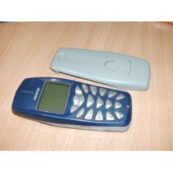 CELLULARE VINTAGE  NOKIA 3510 COLORE BLU  DA COLLEZIONE O PARTI RICAMBIO  lrx