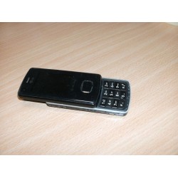 CELLULARE VINTAGE LG KU800 COLORE NERO  DA COLLEZIONE O PARTI RICAMBIO  lrx