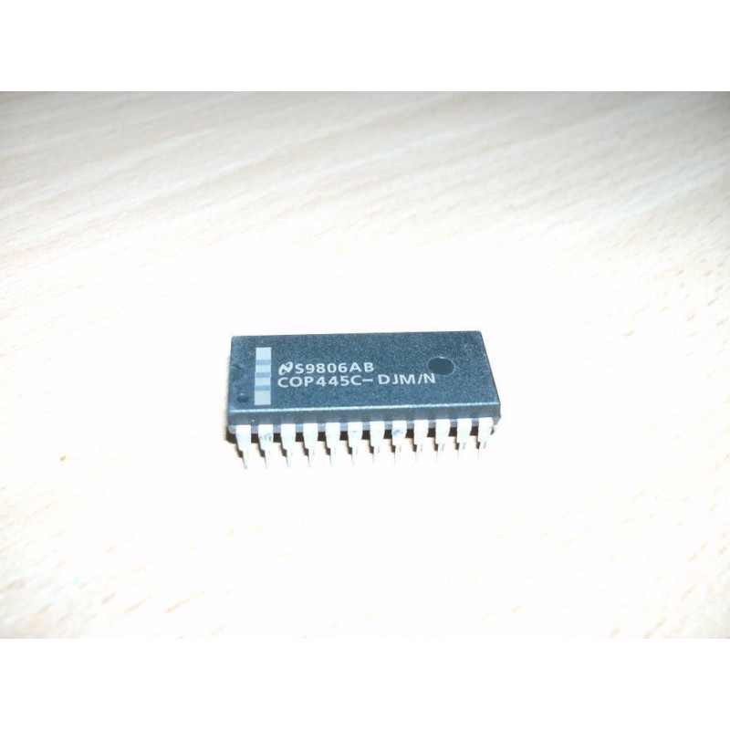 CIRCUITO INTEGRATO IC S9806AB COP445C-DJM/N 24 PIEDINI 3 X 1,5 CM NUOVO lrx