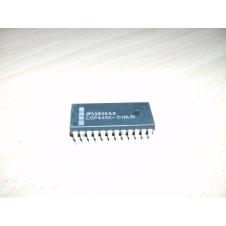 CIRCUITO INTEGRATO IC S9806AB COP445C-DJM/N 24 PIEDINI 3 X 1,5 CM NUOVO lrx