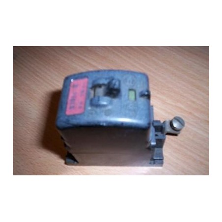 ELETTROCONDUTTURE INTERRUTTORE S 201c  380V USATO PER COLLEZIONISTI  lrx