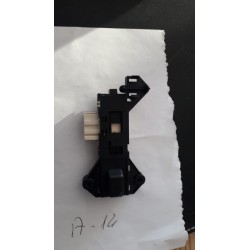 BLOCCAPORTA  COD.83354148 PER LAVATRICE WHIRLPOOL AWO/D 6107 usato