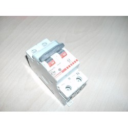 INTERRUTTORE  MAGNETOTERMICO BTICINO F81N/10 C10 230V SERIE BTDIN USATO lrx