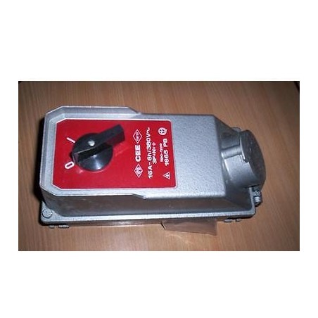 PRESA INTERBLOCCATA ILME 1665 PB 16A-6h 380V lrx