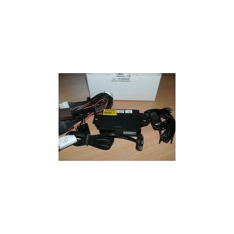 KIT VIVAVOCE  SENZA FILI BLUETOOTH METASYSTEM METABLUE2 MERCEDES ABC0030   NUOVO