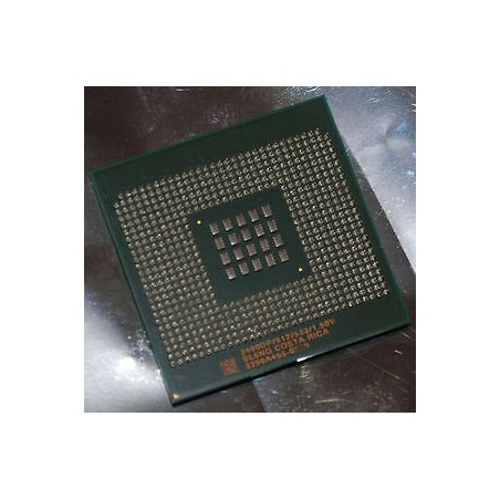 PROCESSORE CPU  INTEL XEON SL6NQ 2400DP/512/533/1.50V lrx2.1