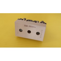 VINTAGE AVE PRESA COD. 45715TS  20A 250V  SERIE HABITAT (USATO ma Come Nuovo)