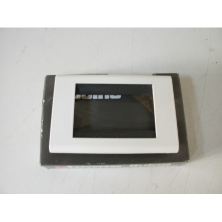 PLACCA 3 posti 4713 BA BIANCA NUOVA  BTICINO LIVING