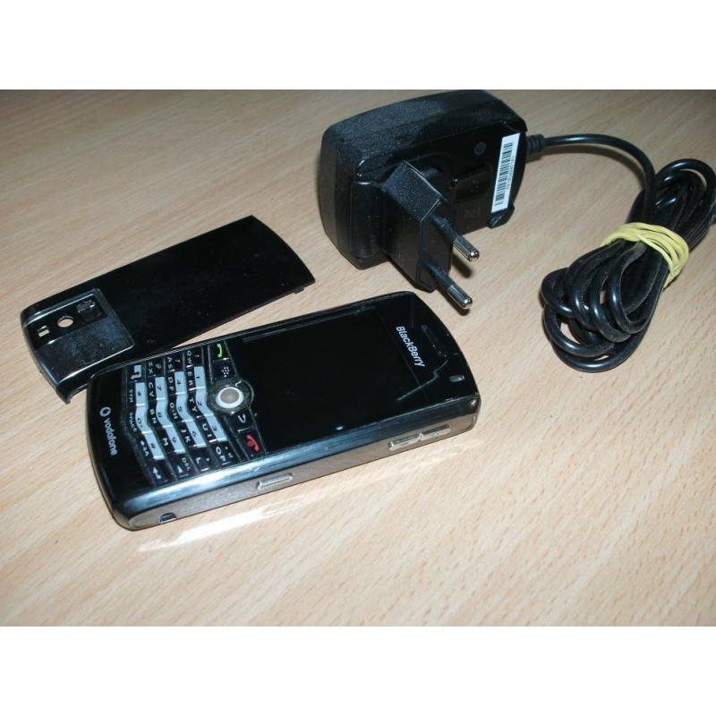 TELEFONO CELLULARE BLACKBERRY 8100 CON ALIMENTATORE ORIGINALE USATO lrx