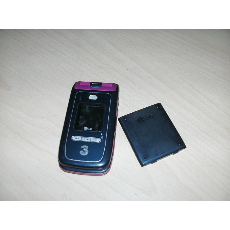 TELEFONO CELLULARE LG U890 COLORE BLU/FUCSIA BRAND 3 USATO DA COLLEZIONE  lrx