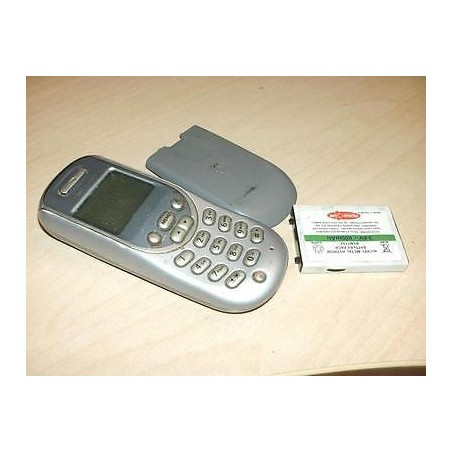 TELEFONO CELLULARE MOTOROLA MC3-41B12 USATO DA COLLEZIONE  COLORE ARGENTO lrx