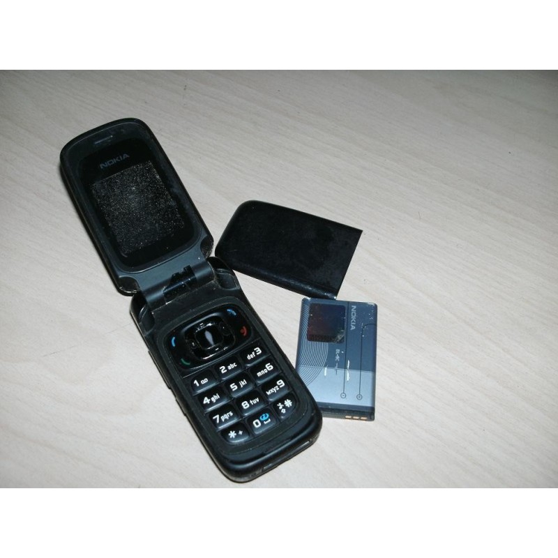 TELEFONO CELLULARE NOKIA 6085 COLORE NERO USATO VINTAGE  lrx