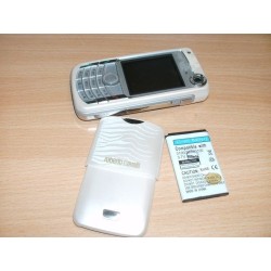 TELEFONO CELLULARE NOKIA 6680 ROBERTO CAVALL USATO DA COLLEZIONE BIANCO PERL lrx