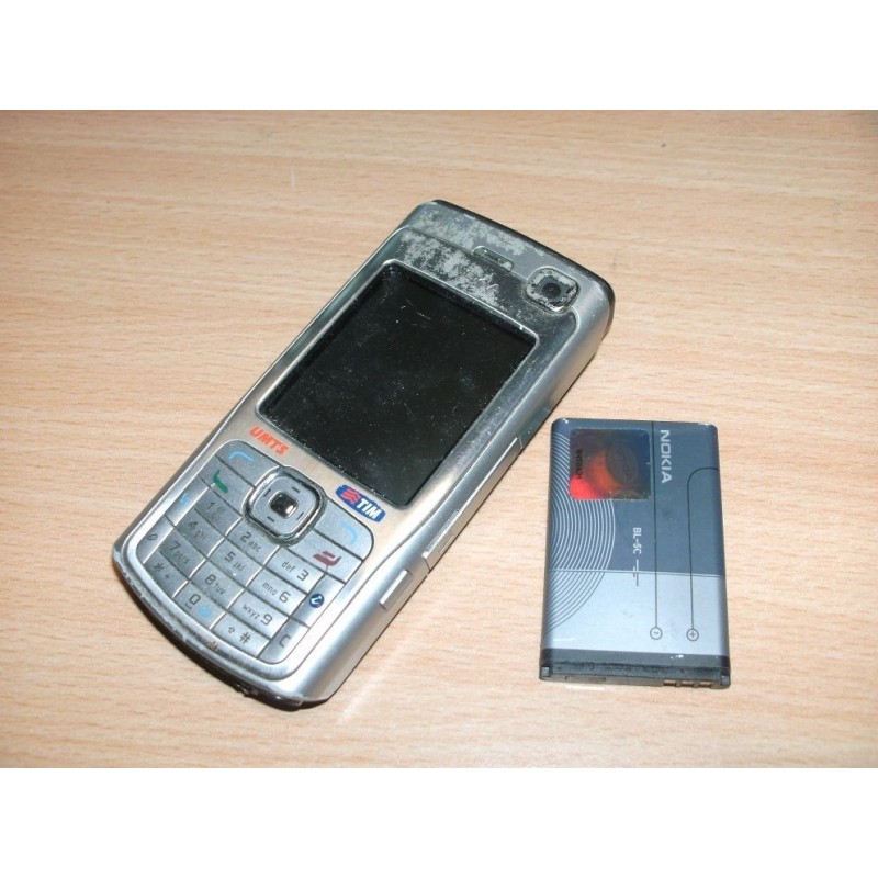 TELEFONO CELLULARE NOKIA N70-1 USATO DA COLLEZIONE COLOR SILVER lrx