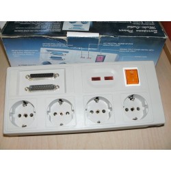 PRESA ELETTRICA MULTIPLA EUROPEA CON RS232 10A 220-250VAC  NUOVO